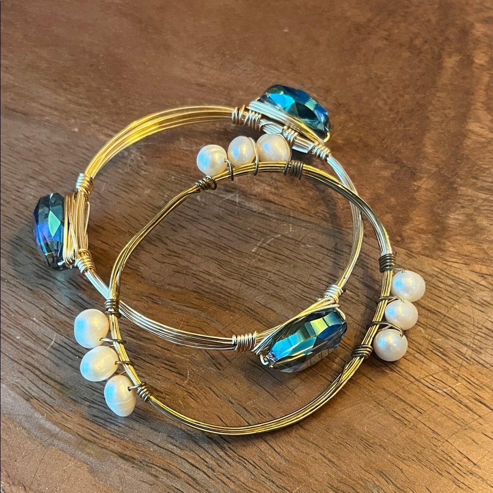 Elegant Gold and Blue  and Pearl Beaded Bangle Set
